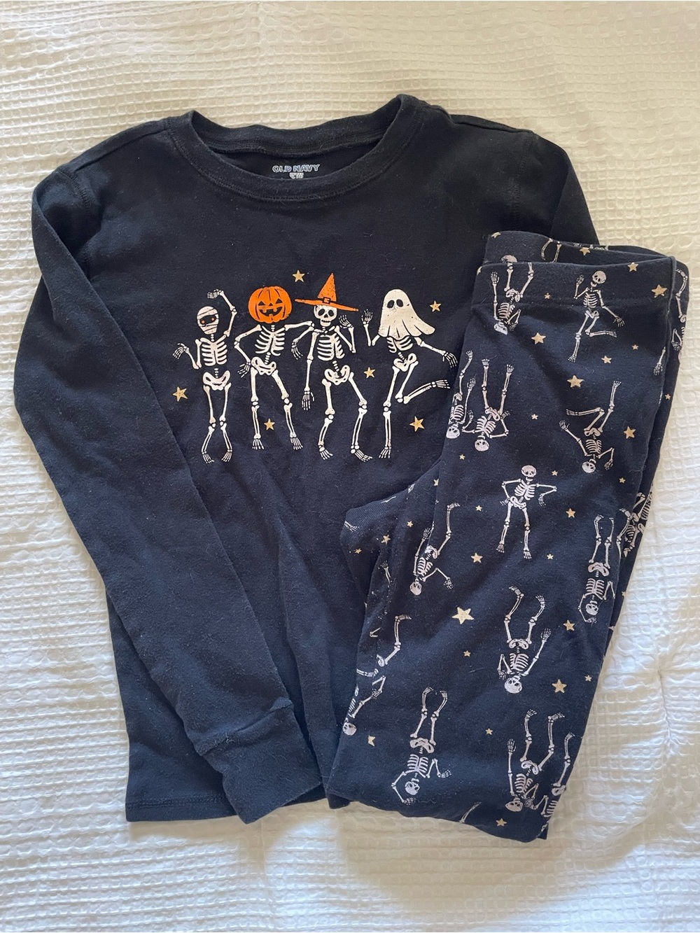Old Navy Black Skeletons & Pumpkin Kids Pajama Set